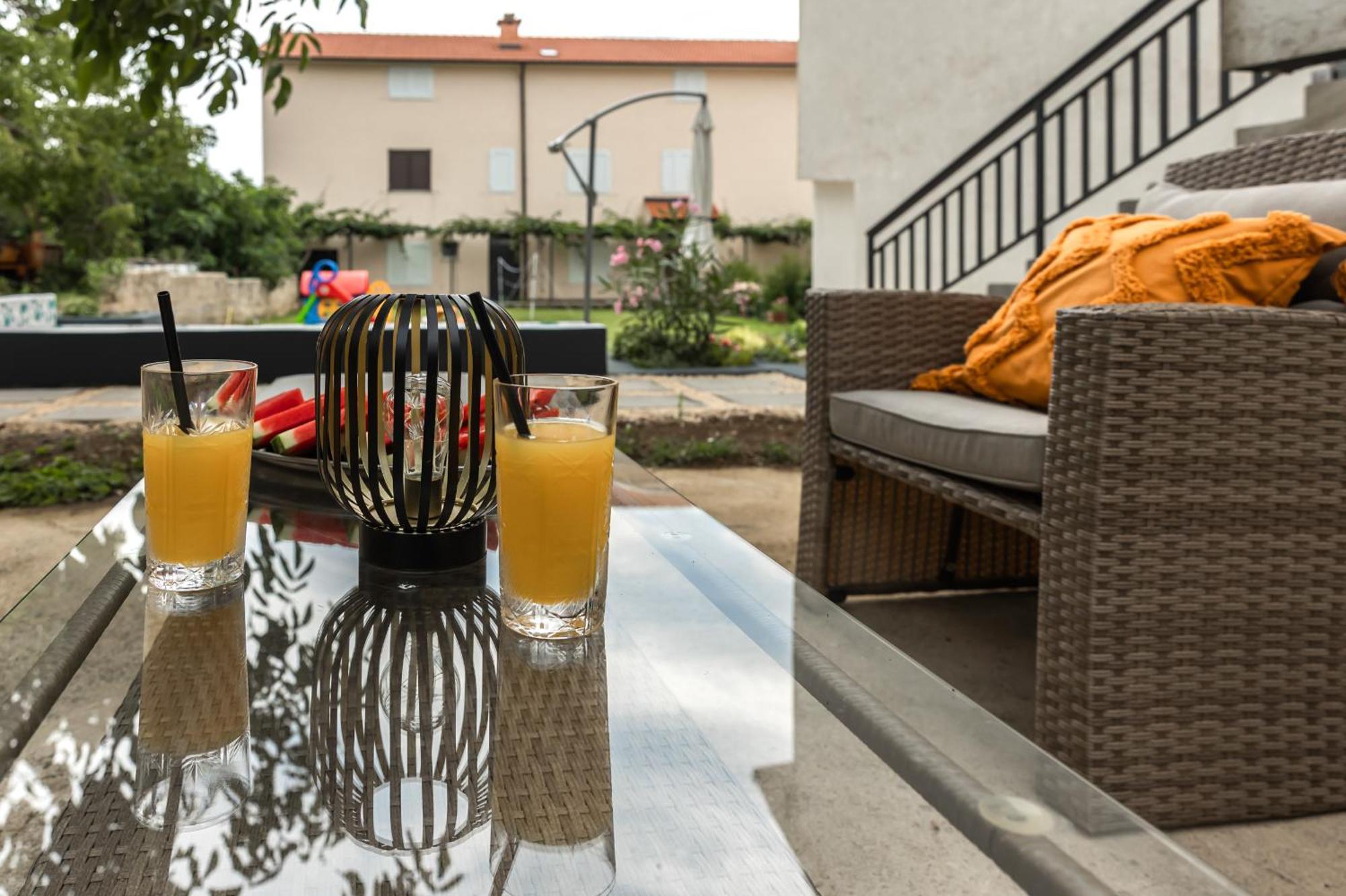 Deluxe Apartment Roma Имотски Екстериор снимка